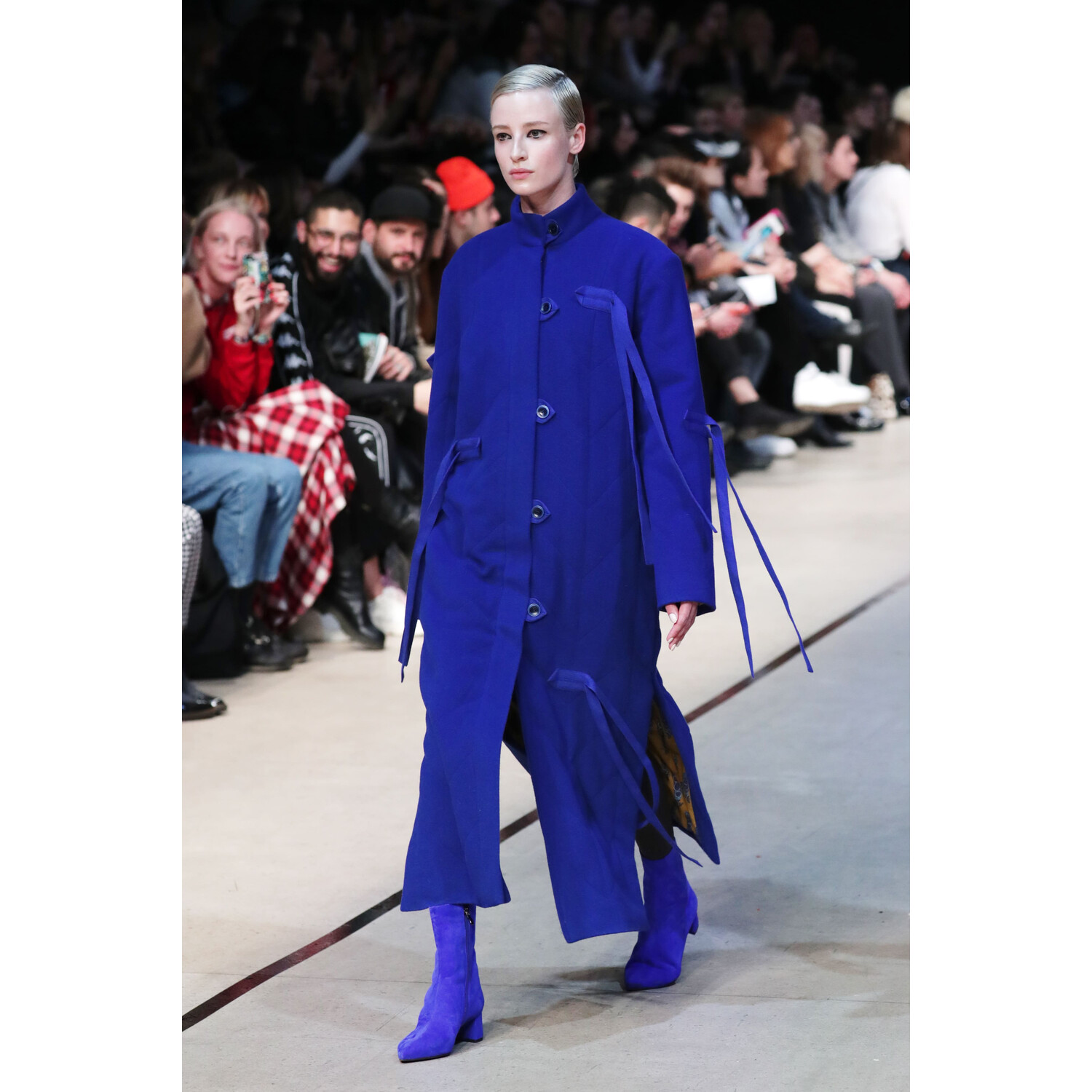 Фото Ksenia Seraya x Mad Daisy Moscow Fall 2019 Ready-to-Wear / Ксения Серая осень-зима 2019 / Неделя моды: Москва